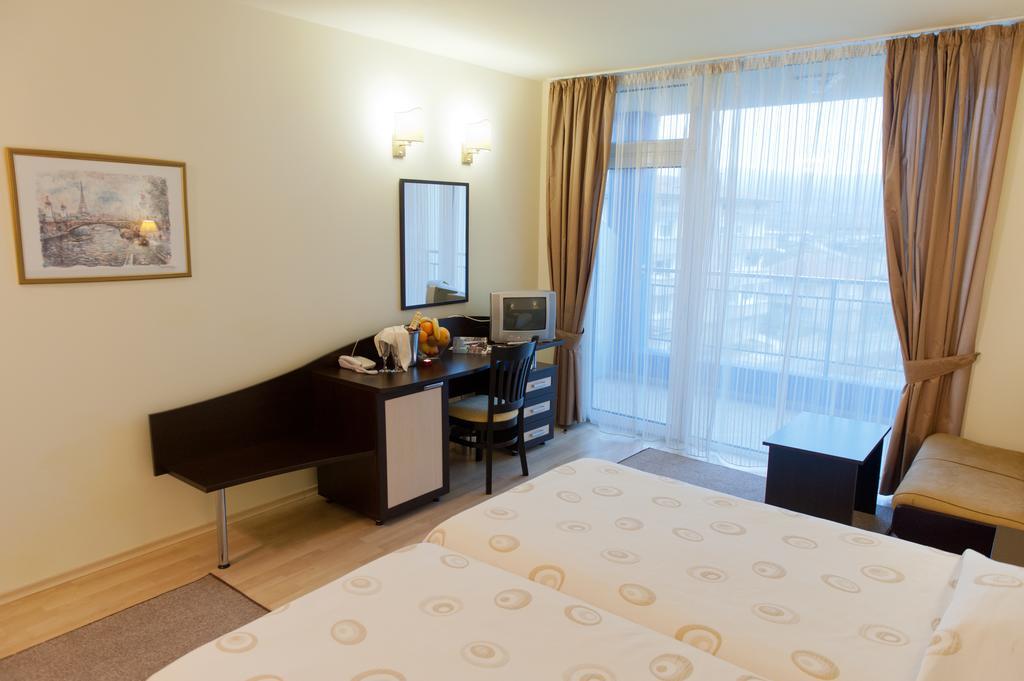 Hotel Astrea Chissarja Zimmer foto